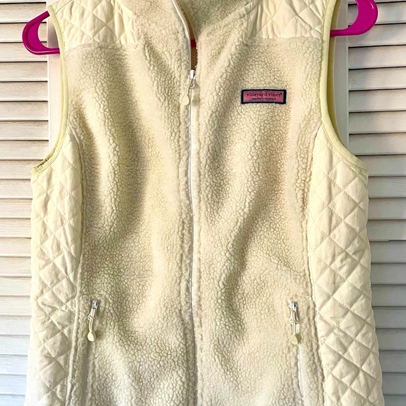 Vineyard Vines XS fleece vest - Picture 2 of 6